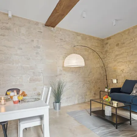 Bnbnova - Ile St Louis Parijs